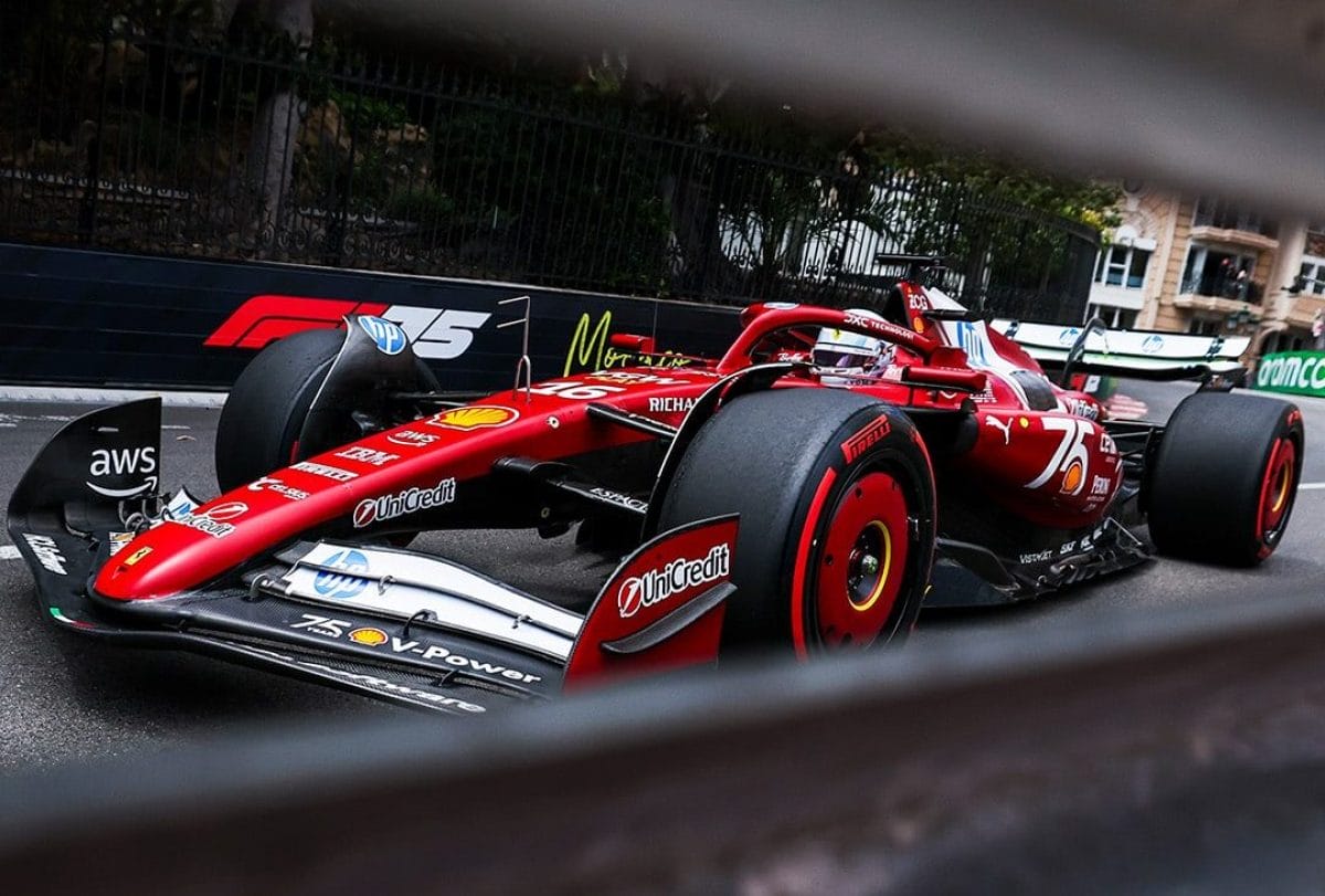 Leclerc diadalra tör Monacóban, miközben Piastri balszerencséje a falban végződött