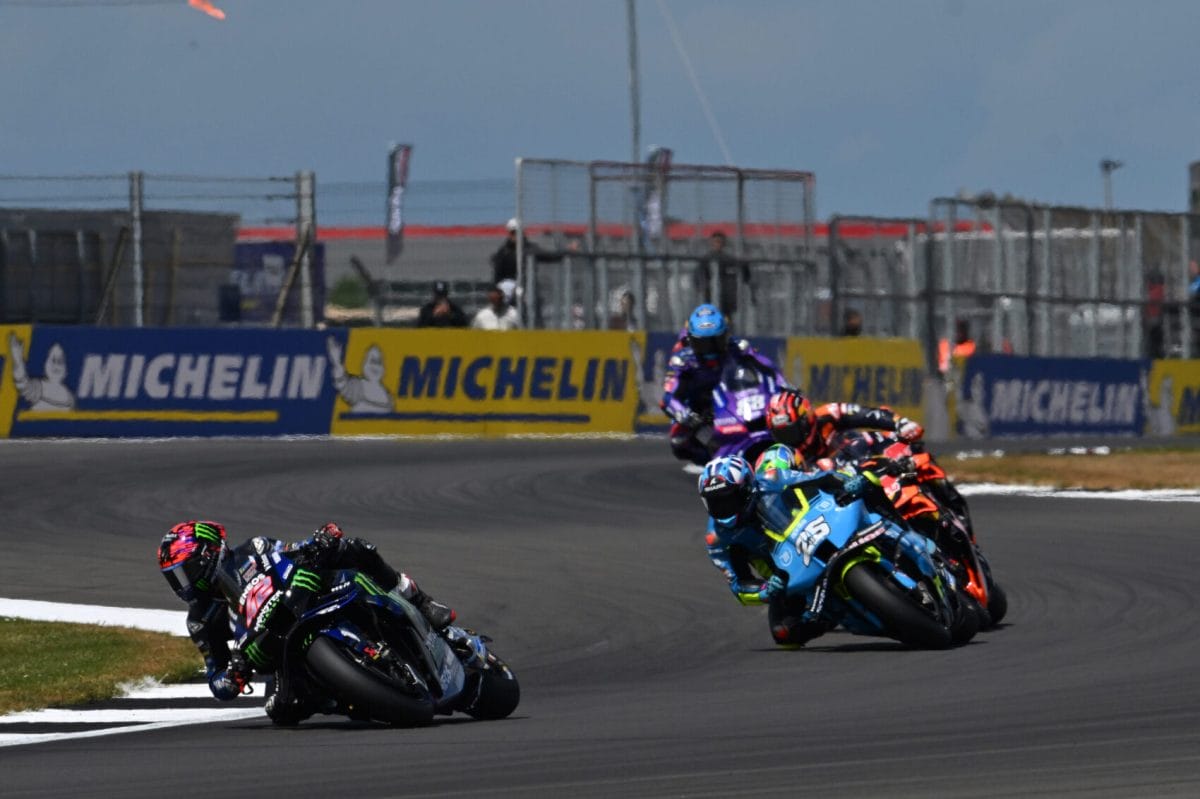 Az átélés erejével: Rins és Quartararo közelsége a veszélyes baleset kapujában