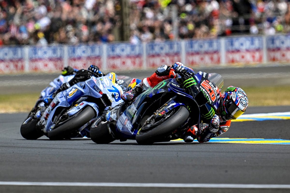 A Yamaha legújabb innovációi: mechanikus tapadás, vékony váz, infravörös szenzor