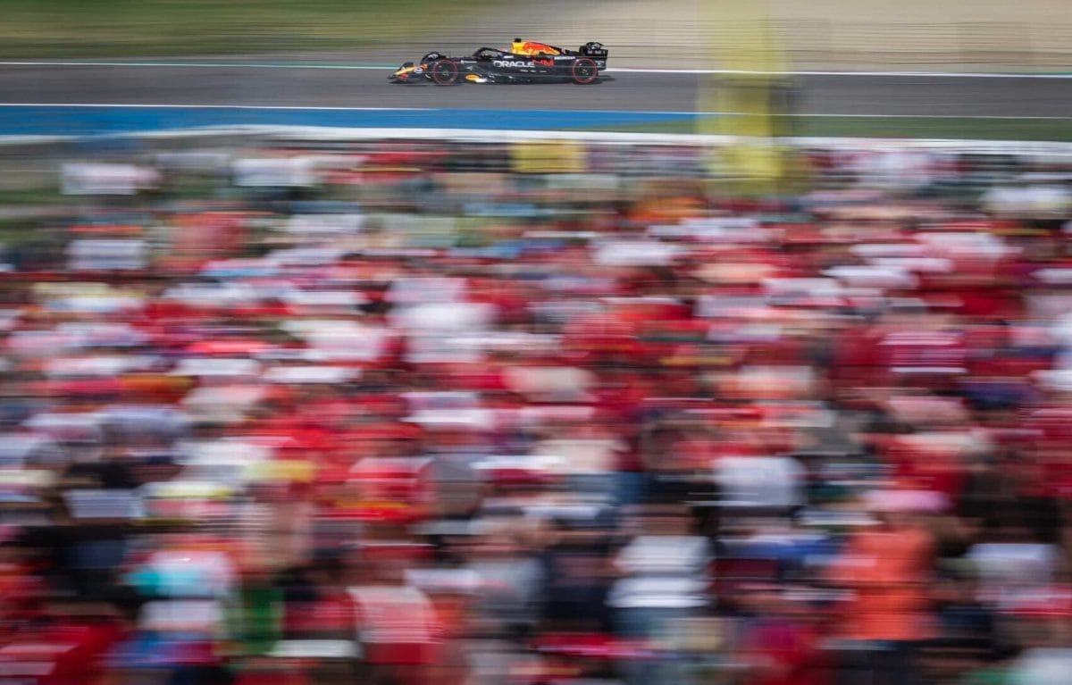 Verstappen és a Red Bull simán megszerezhette volna az imolai pole-t, ha meglépi ezt