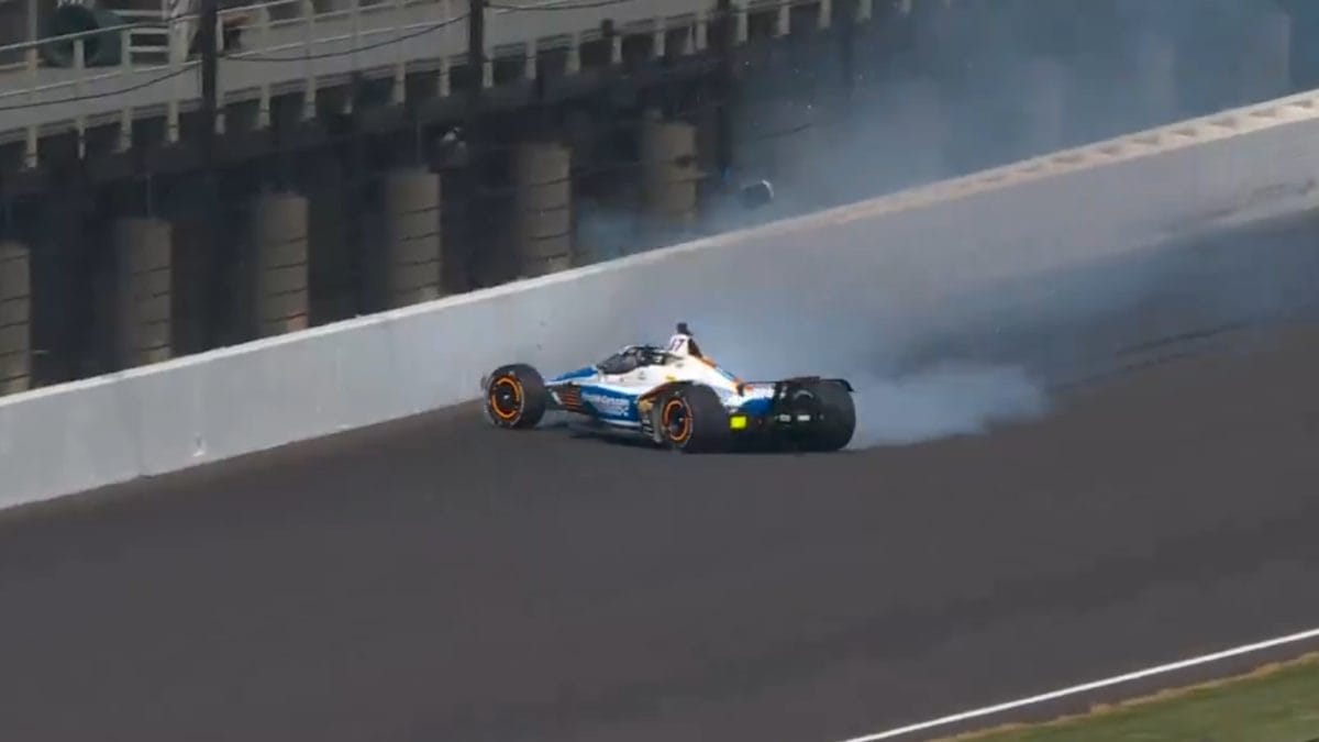 Indy 500: Kyle Larson már az első kvali-szimulációja során összetörte az autóját –
