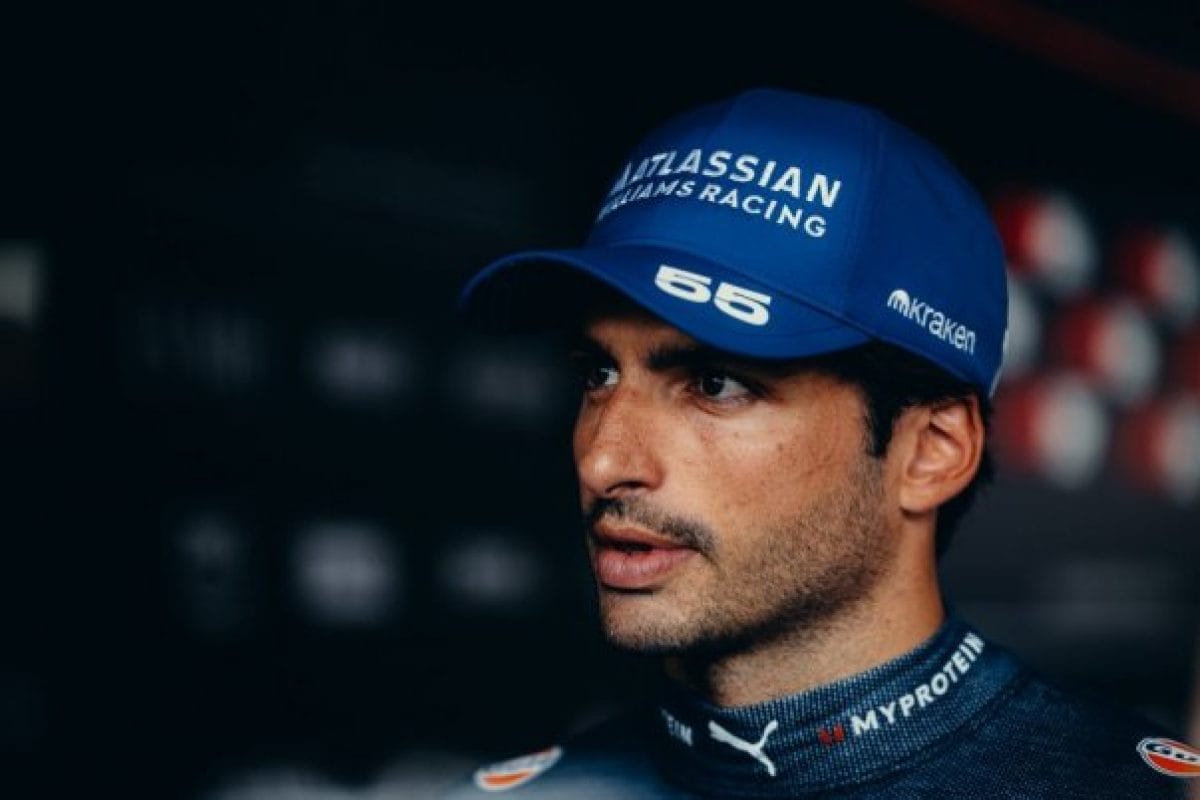 Sainz áll ki Hamiltont védelmezve: „Ez nem fair”