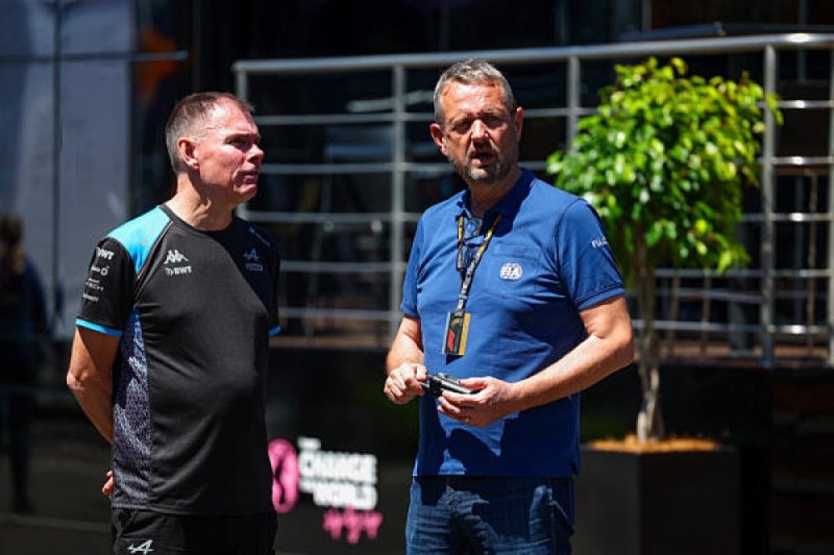 Több csapatnál, az F1-nél és az FIA-nál is megfordult veterán lehet az Alpine új csapatmenedzsere