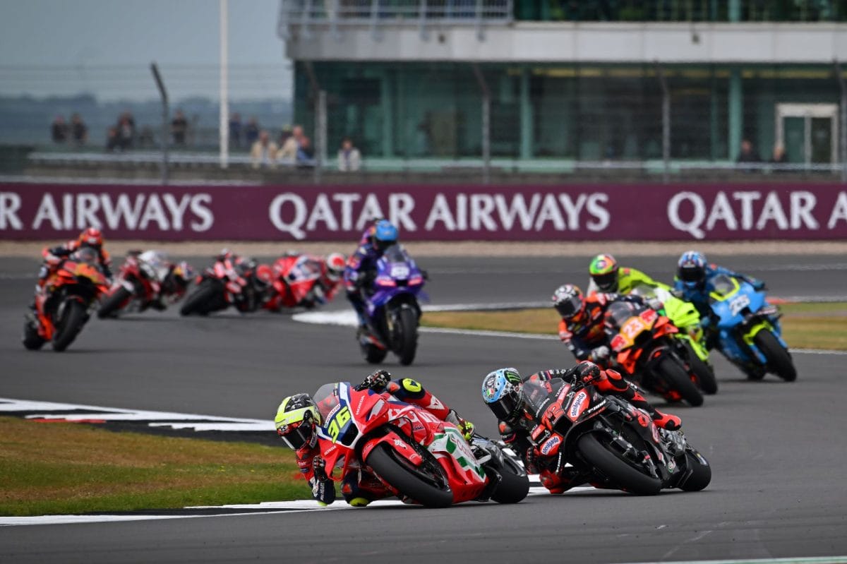 A MotoGP jövőjét formáló szabályváltozások és új gumik hatása a versenysorozatra