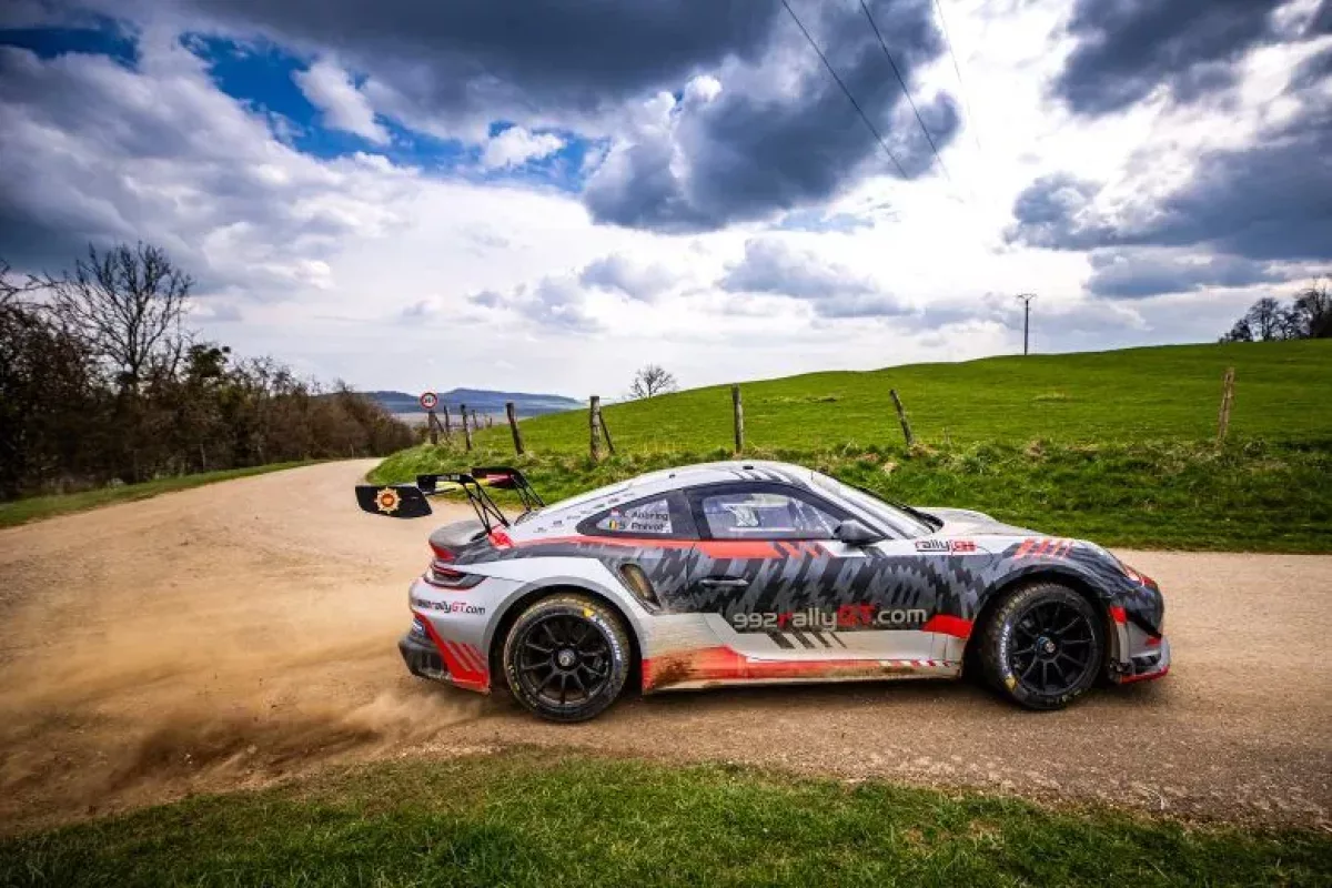 Dani Sordo bemutatkozik az Ypres Rallyn Porschéval