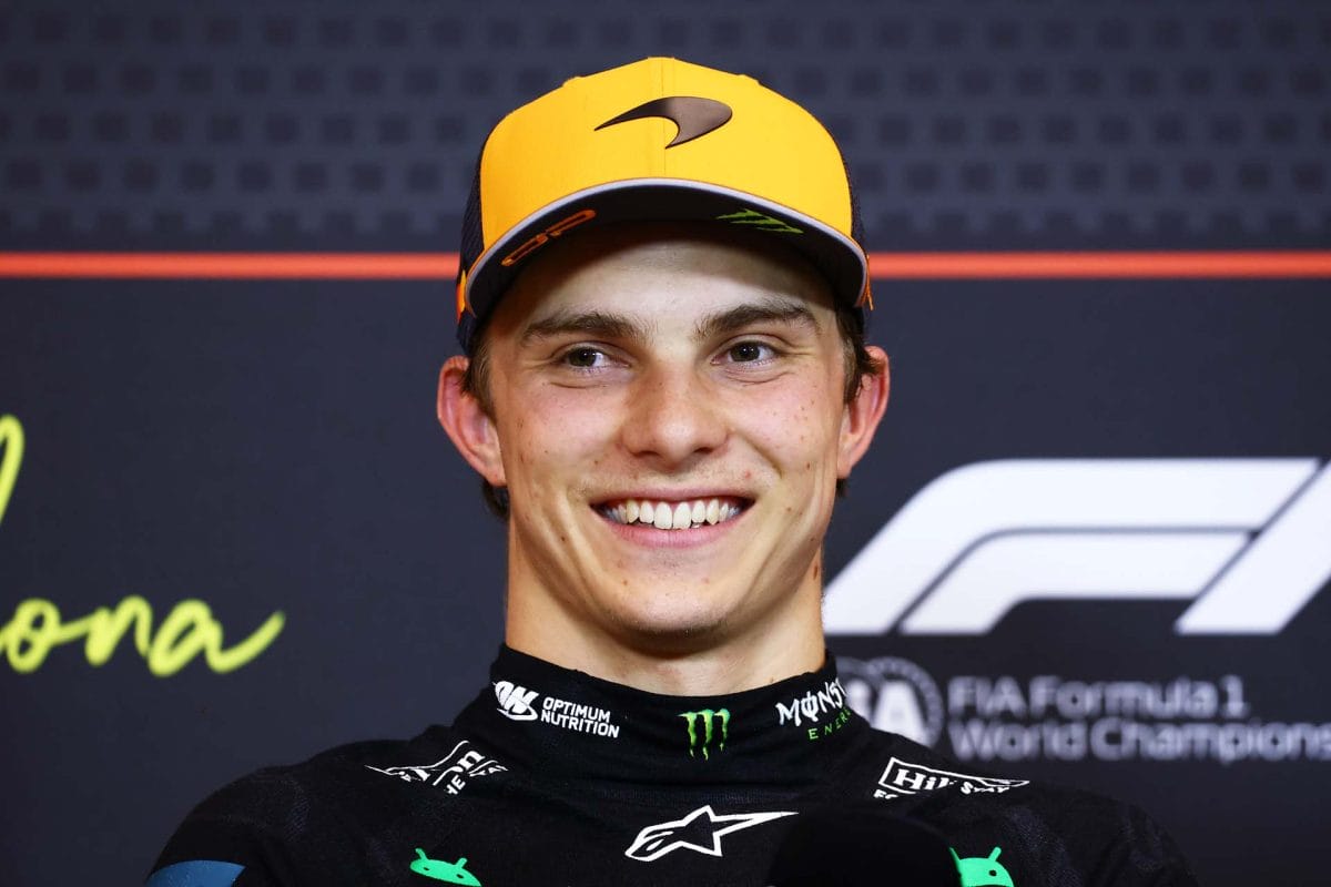 Pietro Fittipaldi megnyerte a Forma-1 2021-es Bahreini Nagydíját, Mazepin pedig kiesett.