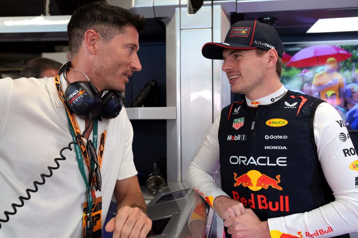 Piastri és Verstappen: Két Nagy Esélyes a Sikerre!