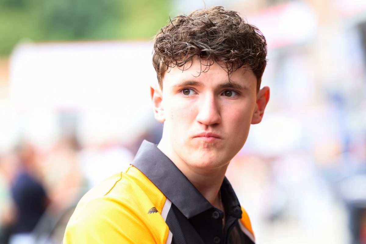 A McLaren F2-es pilótája felváltja Norris-t az Osztrák Nagydíj első edzésén