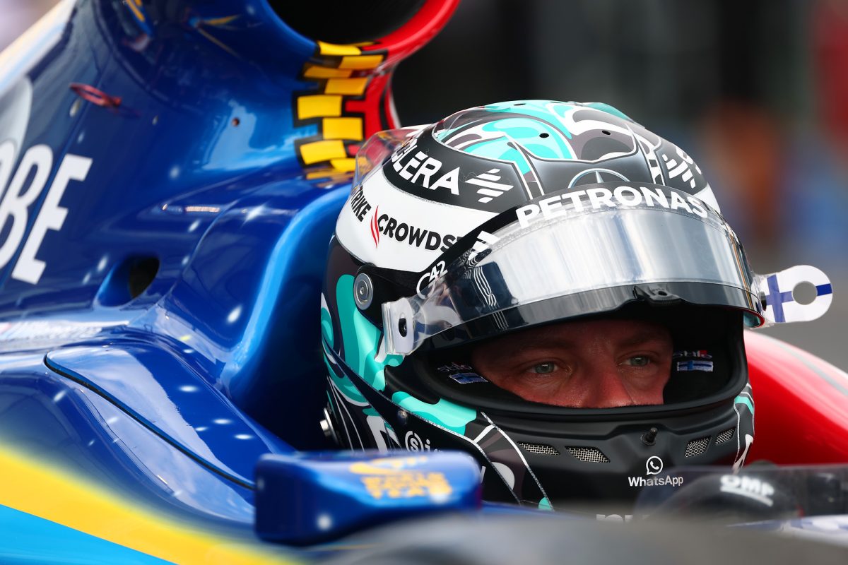 Az F1-ben váratlanul bekövetkező pilótacsere a szezon közepén