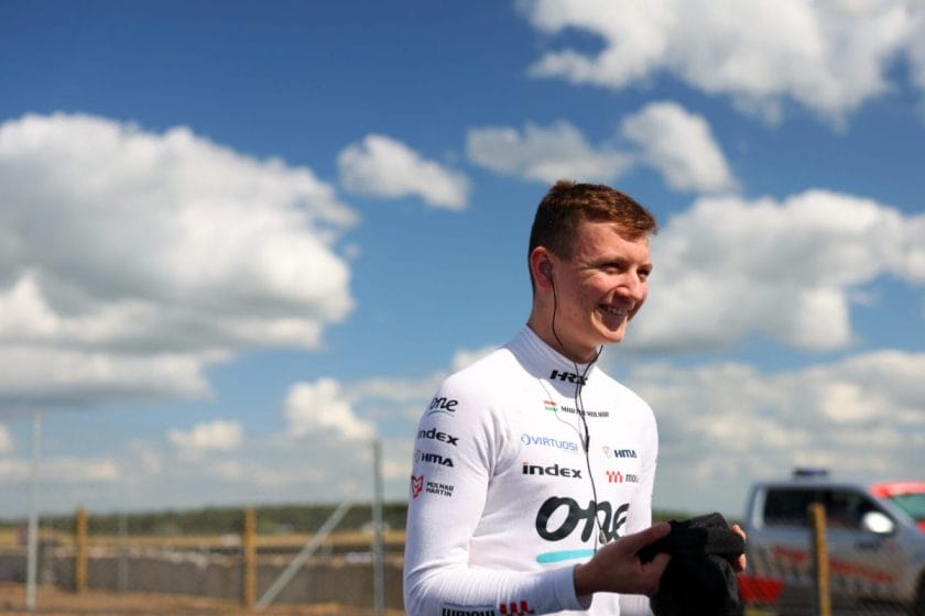 A Pillanat, Amikor Magyarország Beírta Nevet Az Autóversenyzés Nagy Könyvébe