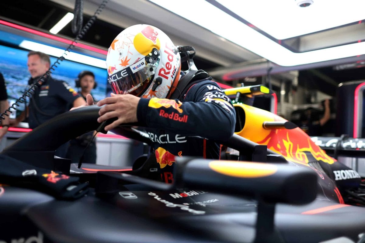 Tsunoda rejtélyes címzettje: Verstappen gyanakszik
