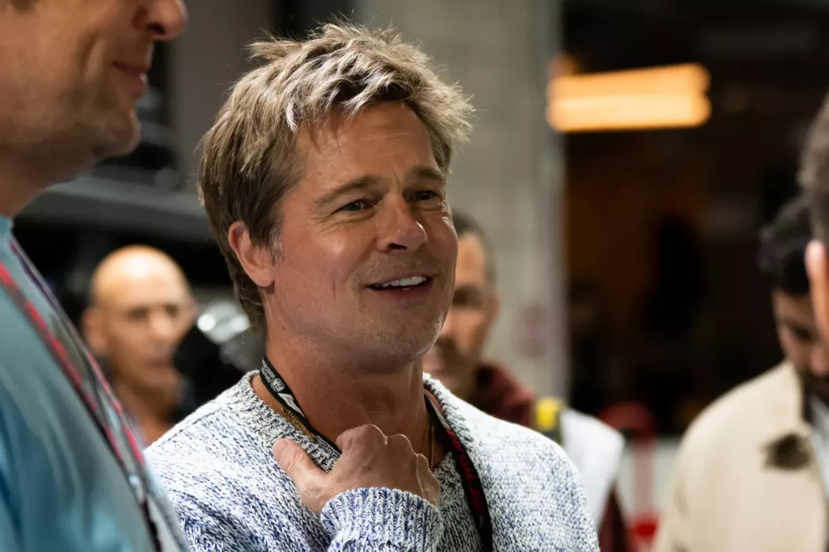 Brad Pitt lehetőséget kapott egy valódi F1-es autó vezetésére
