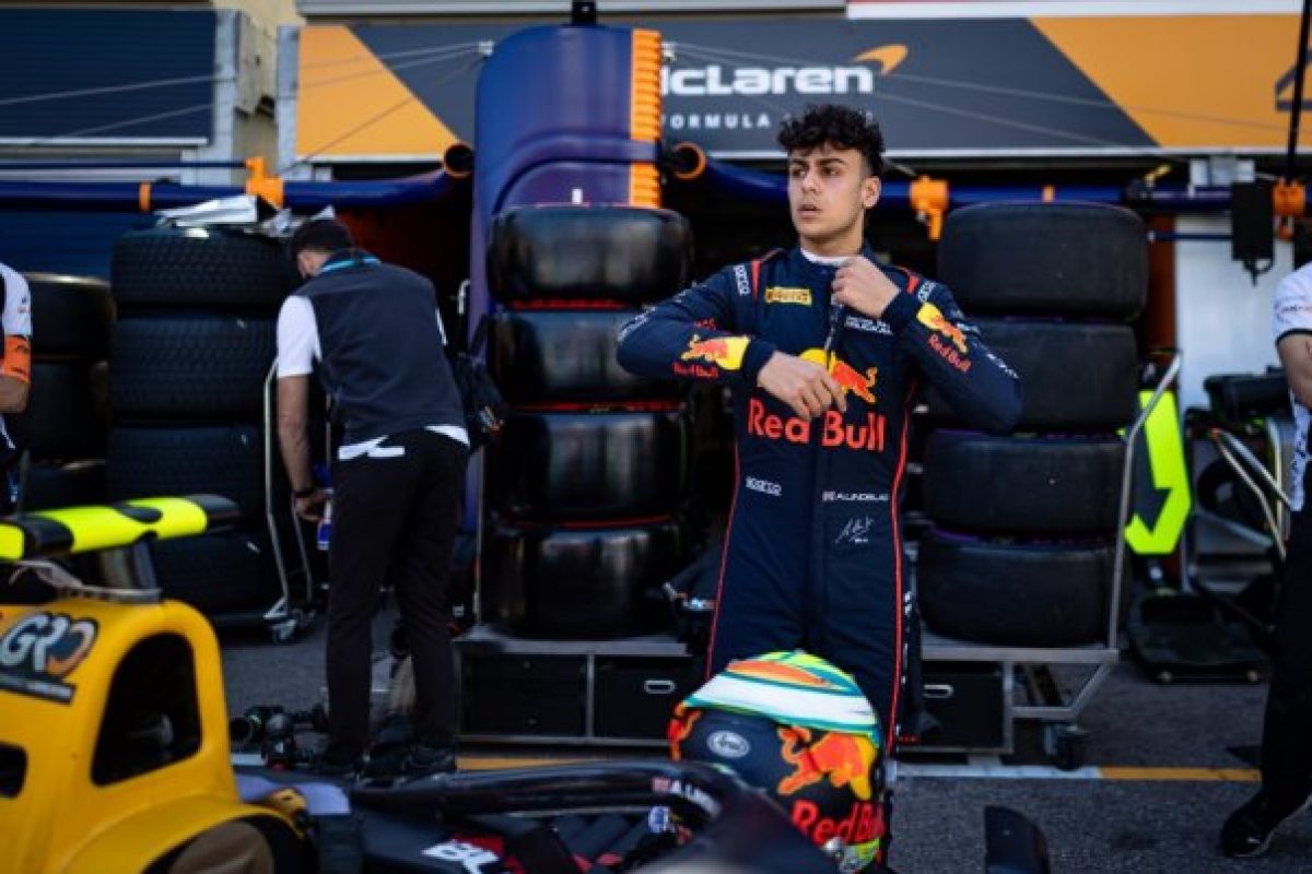 Lindblad bemutatkozása a F1-ben – Silverstone újdonsága