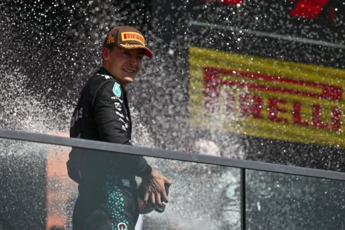 Szenzációs hír: Russell az Aston Martin célkeresztjében?