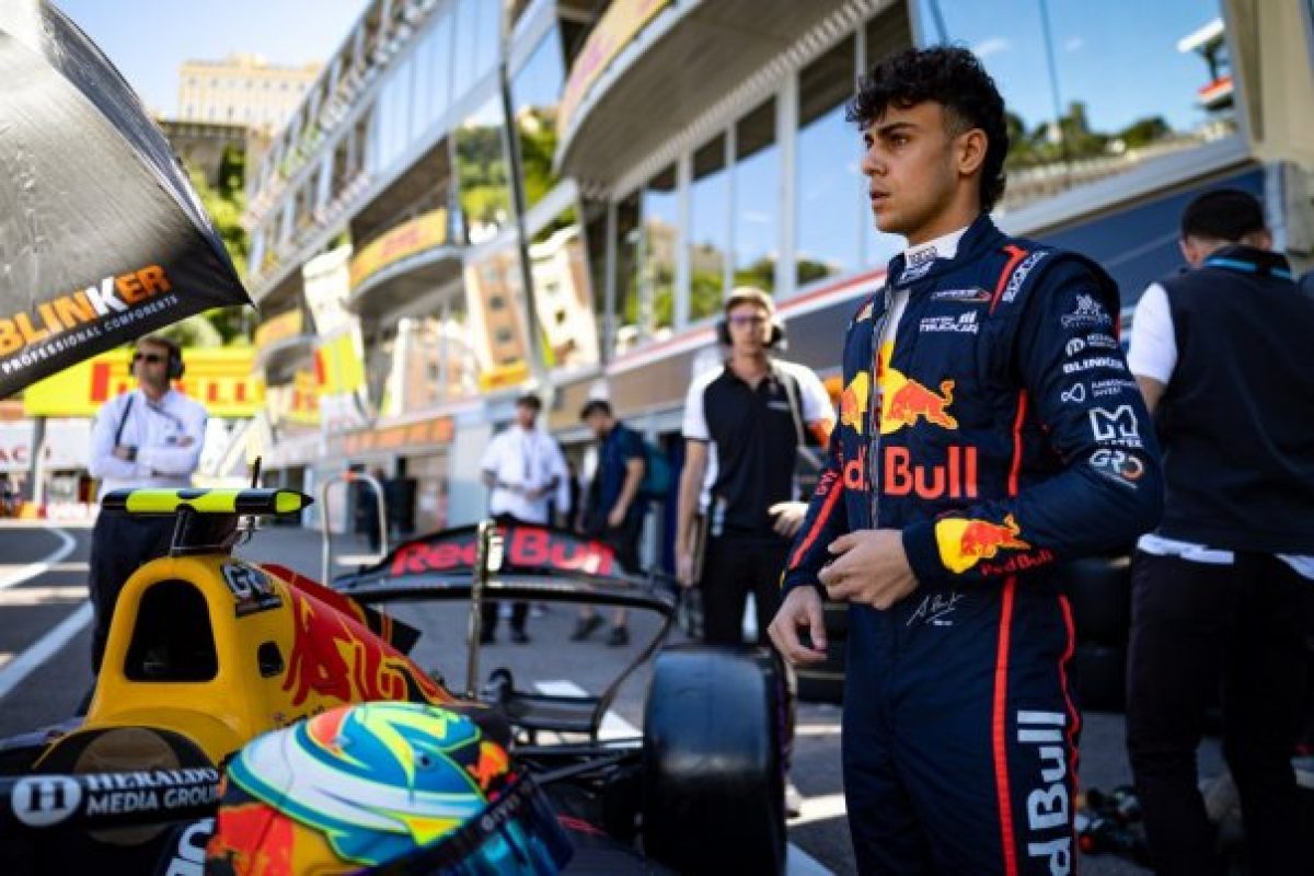 Lindblad bemutatkozott az F1 tesztpályán