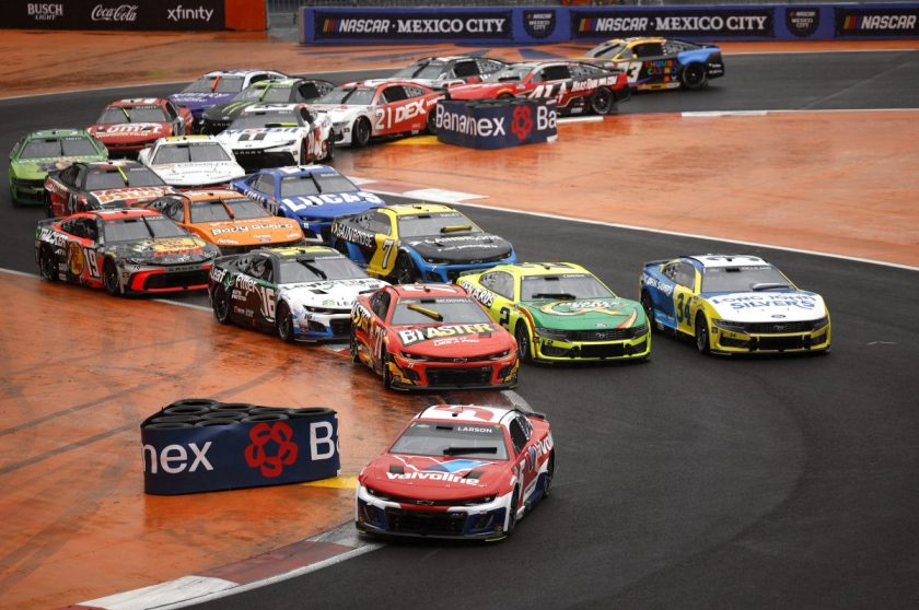 A súlyos következmények: NASCAR versenyzők betegségben szenvednek a Mexikói Nagydíj után