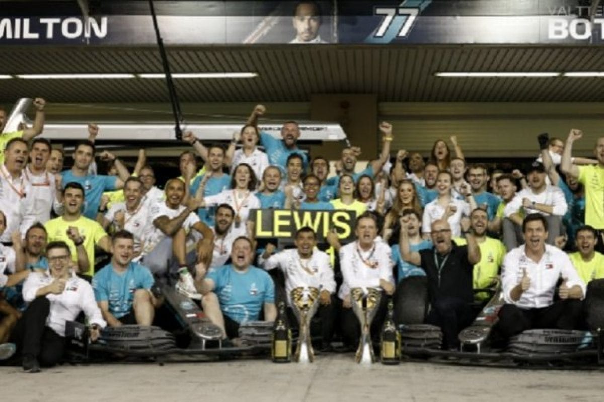 A Mercedes versenycsapata titkos siker receptje az F1-ben