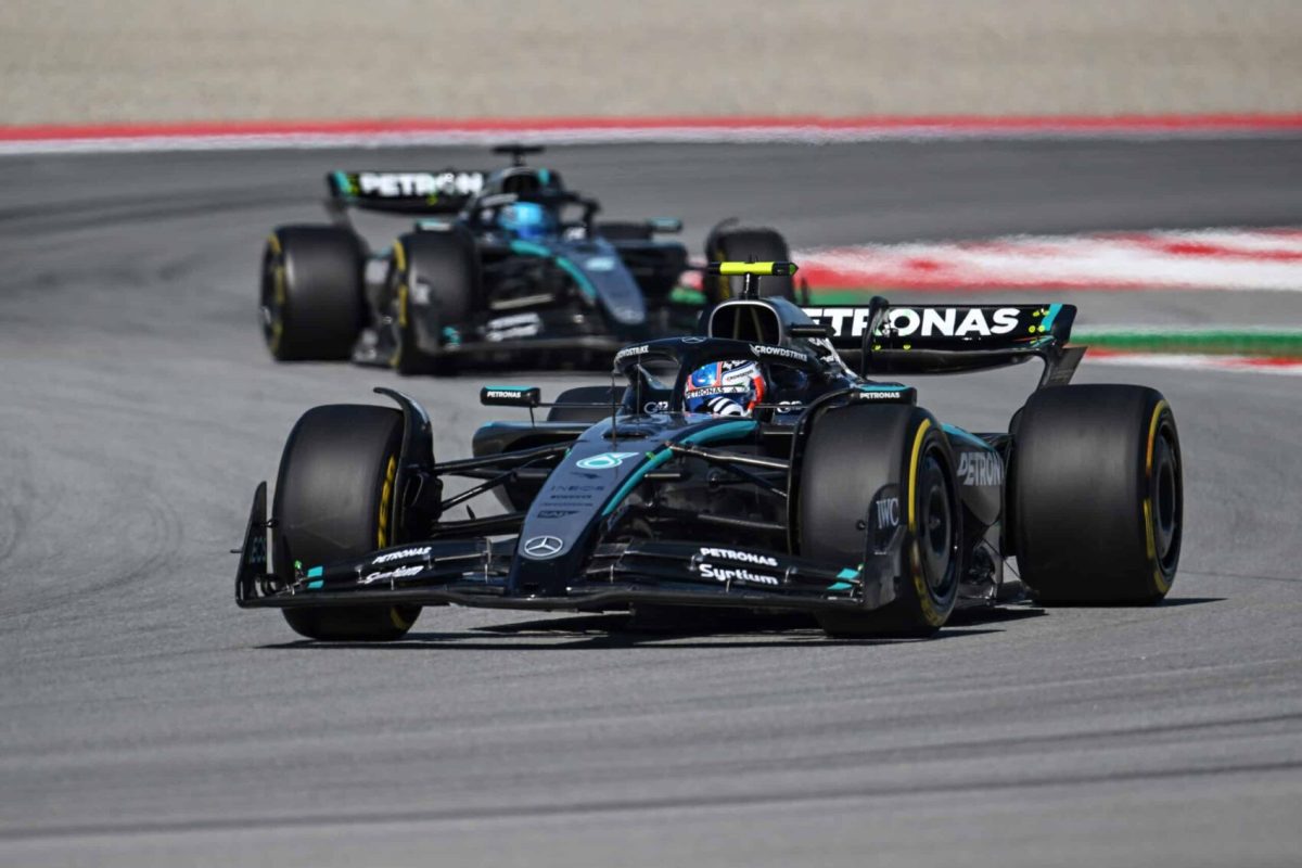 A McLaren győzelmet aratott a Mercedes felett a szabálymódosítás ügyében