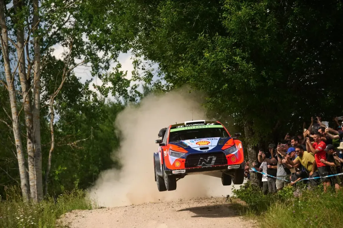 A tökéletes szezon: tanak szerint idén eddig csak egy rossz versenye volt