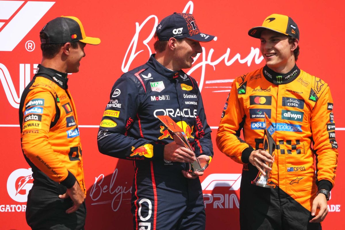 Az Első Hely Megfutásának Háttérben: Verstappen 15 Kör a Pole Pozíció Ért