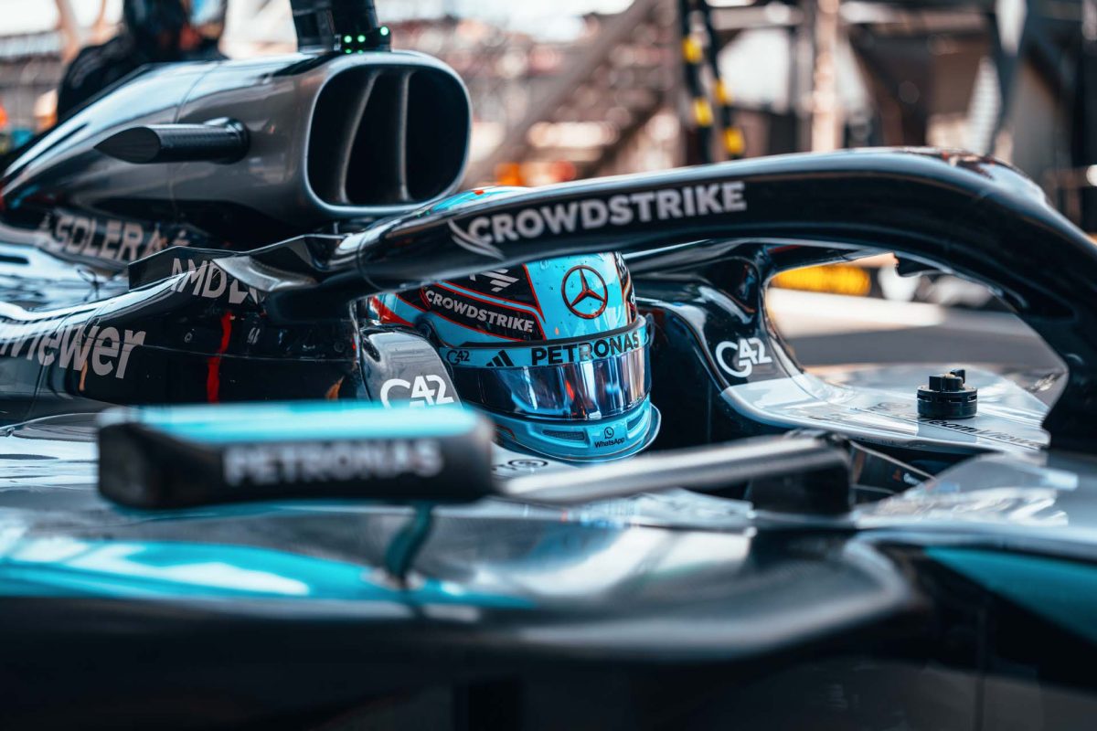 Az idő nem vár Verstappen-pletykákra: Russell bízik Wolffban