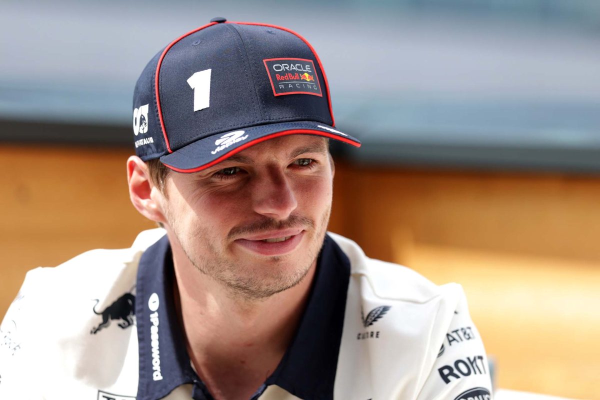 Verstappen titkolózik: a Mercedes-pletykák kikerüli a figyelmet