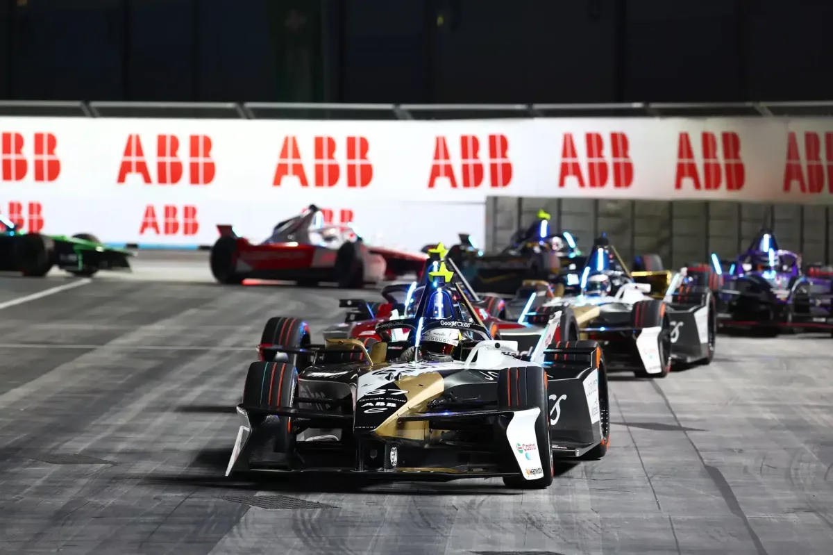 Az elveszett segítség: amikor a versenyből kiderül, ki képes kezelni a kihívásokat