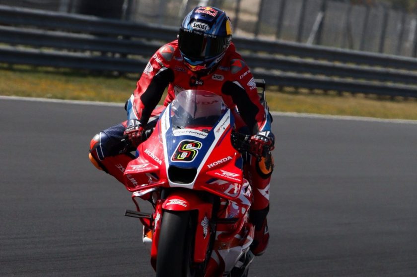 MotoGP Tesztpilóták véleménye a Balaton Parkról: Kihívásokkal teli körülmények a motorversenyzés szempontjából