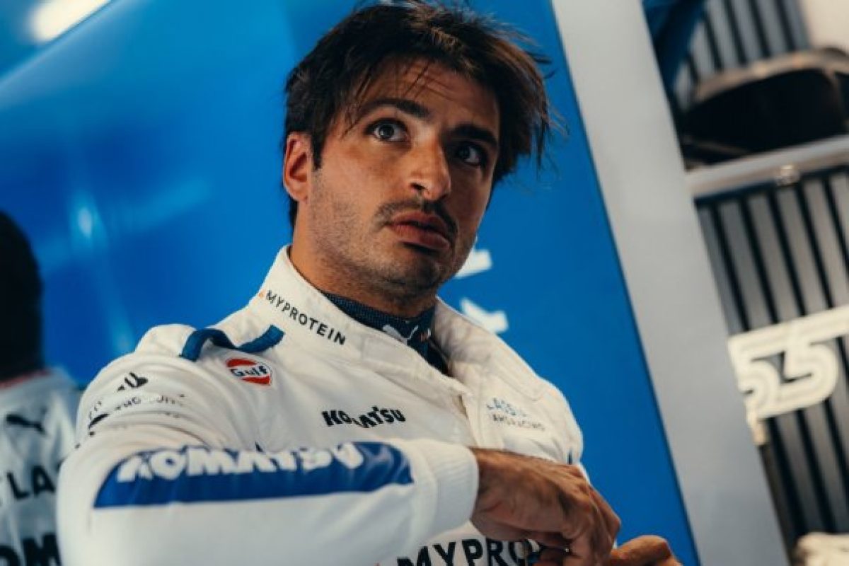 A Ferrari váratlan döntése megrázta Sainzt