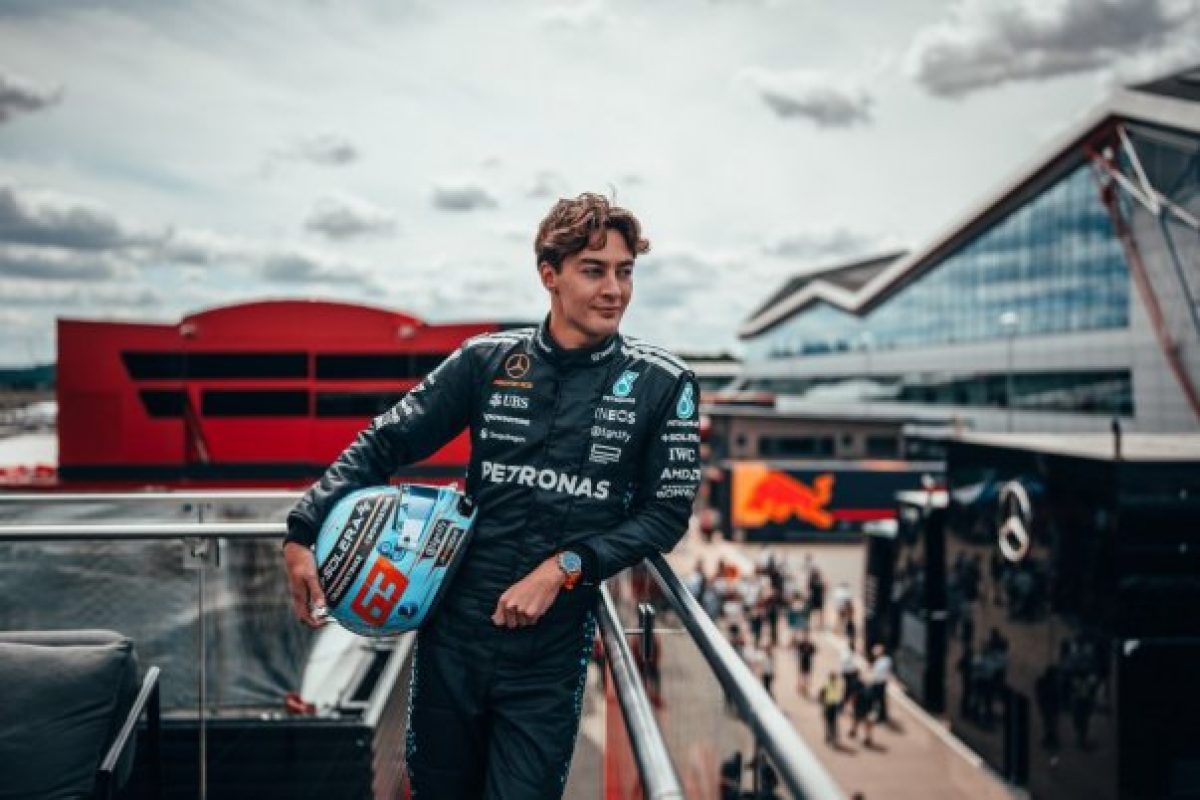 Russell: Az állandóság ereje és lehetősége