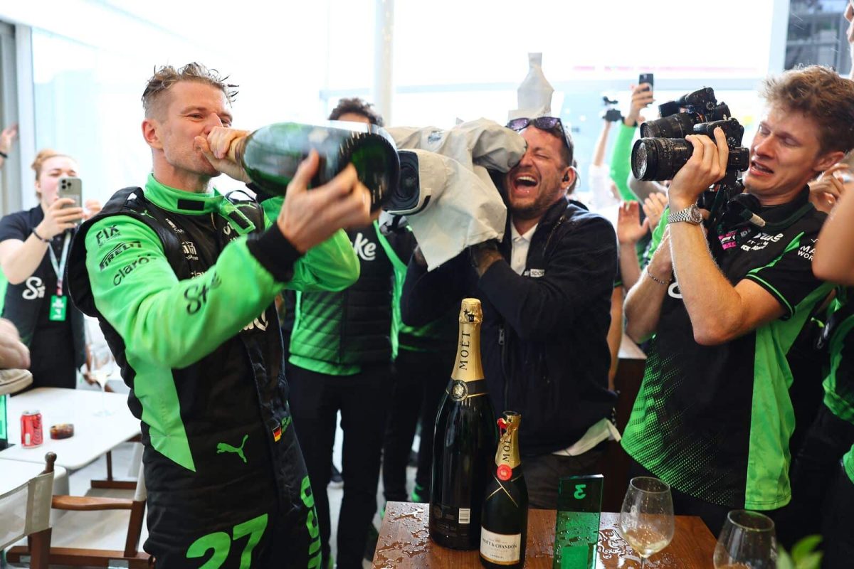 A Sauber csapatnak segítség kellett az ünnepléshez: mi történt az utolsó győzelmük óta?