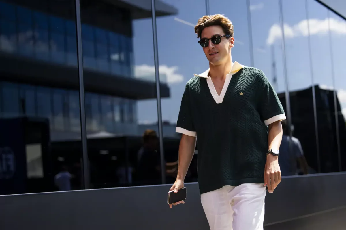 Pilóták visszatértek a pályára – képes beszámoló a 40. Magyar Nagydíj csütörtöki eseményeiről