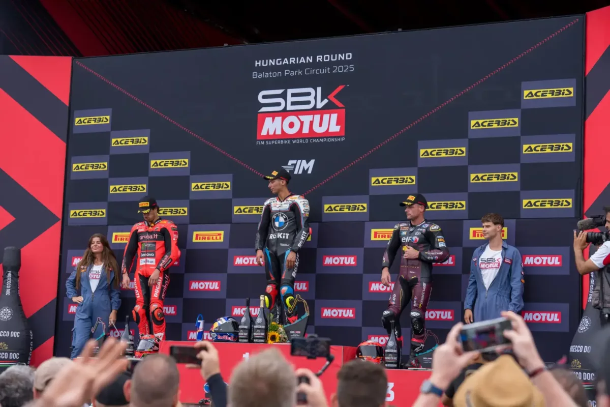 Razgatlıoğlu győzelme és Lowes elismerése: A Balaton Park-i forduló csúcsteljesítményeket hozott