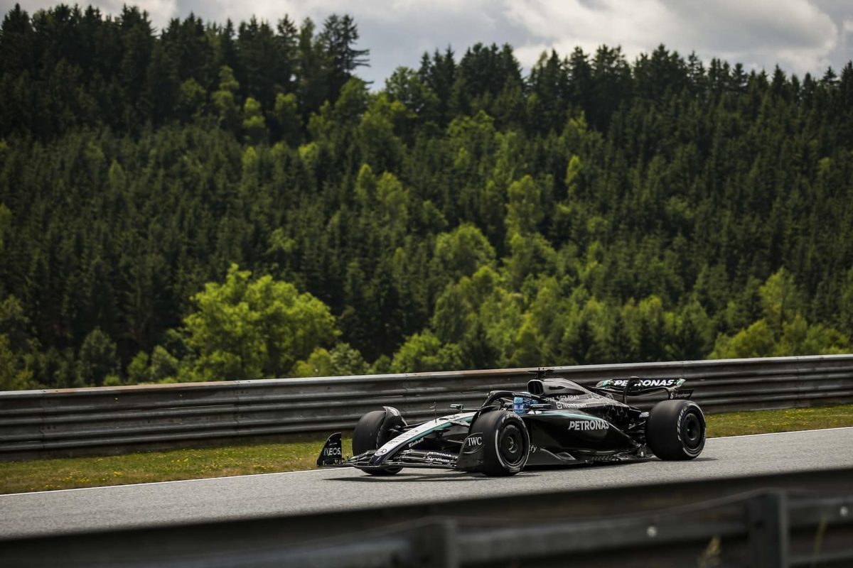 A Mercedesnek a kockázatos választás visszafelé sült el