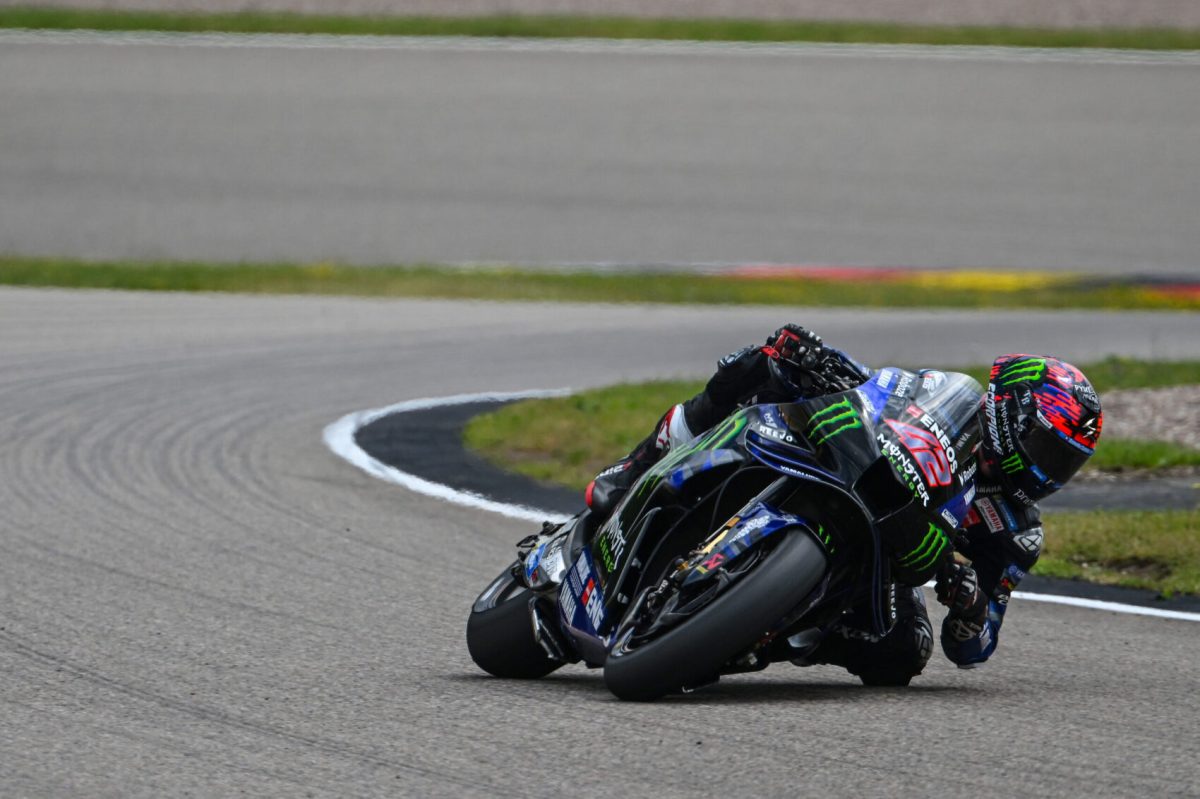 Kettős érzelmek a pályán: Rins új csúcsa mellkaszorongással párosul