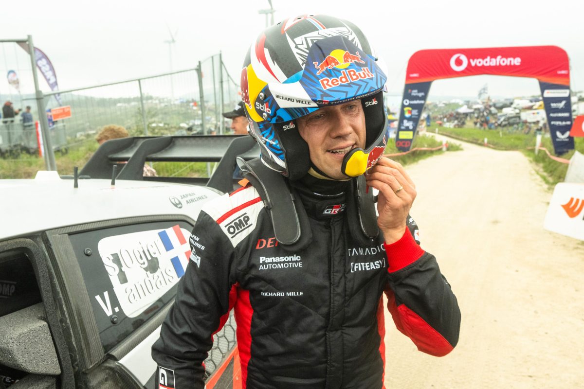 Sébastien Ogier lenyűgöző versenyautót vásárolt a győzelemért