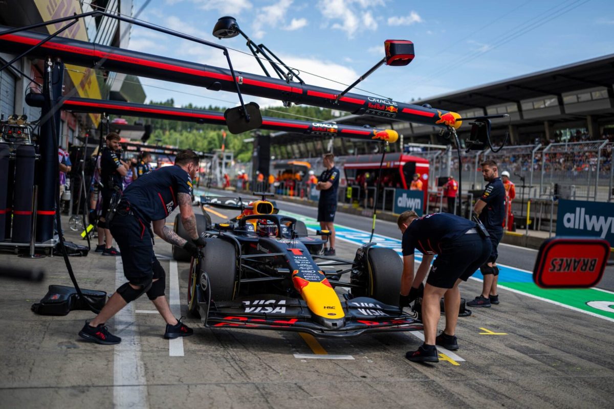 Horner elismeréssel búcsúzott a Red Bull csapatától, és dicsérte a riválisokat is