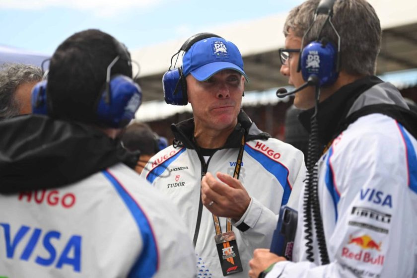 Az F1 új csapatfőnökét váratlan hír sokkolja: nagy változások előtt áll