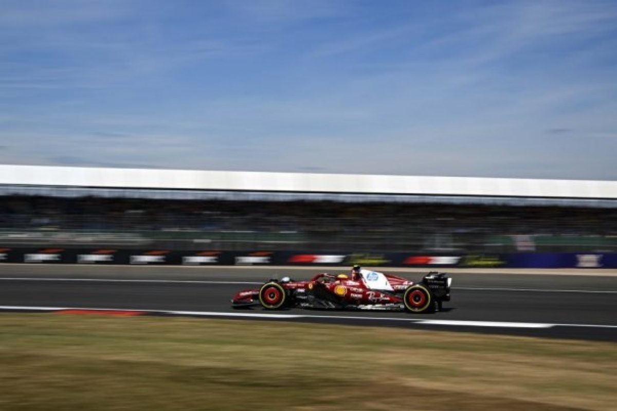 Exkluzív közvetítés: Az F1-es Brit Nagydíj második edzése élőben