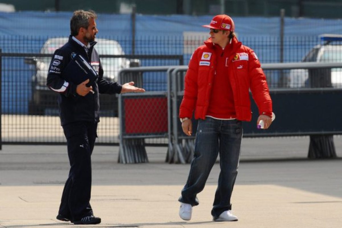 F1-szupersztár Kimi Räikkönen és a megbotrákozott fotós: az incidens a versenypályán