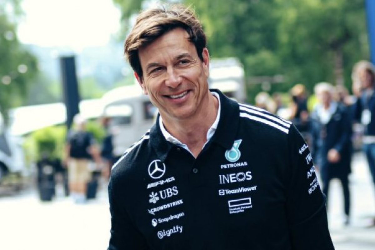 Wolff és Horner ütközése a FIA-nál: hatalmas szikrák repülnek