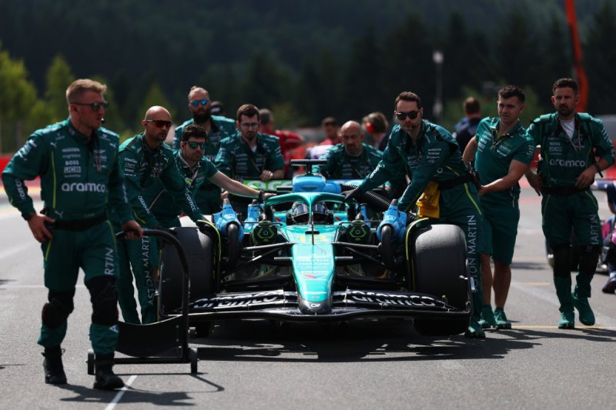 Az Aston Martin váratlanul magas áron adta el részesedését az F1-es csapatból.