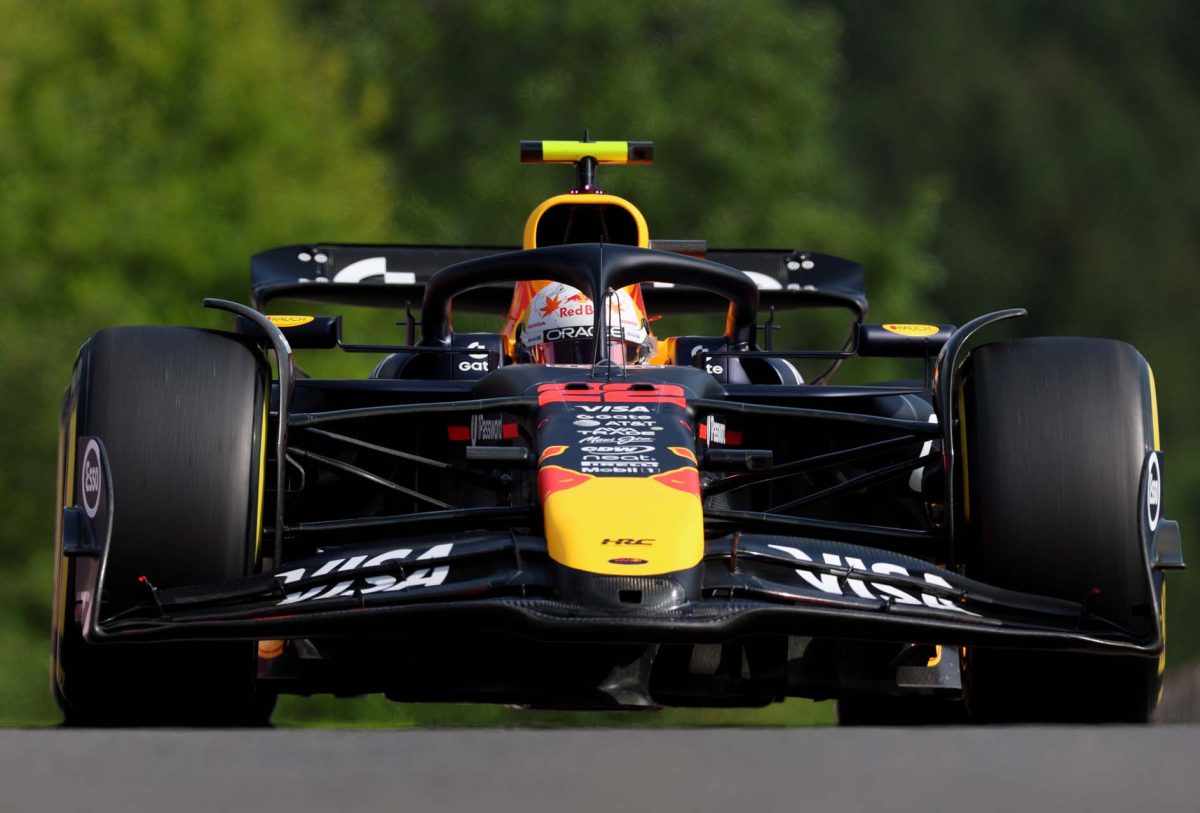 A Red Bull Nagy Döntése: Verstappen csapattársának sorsáról!