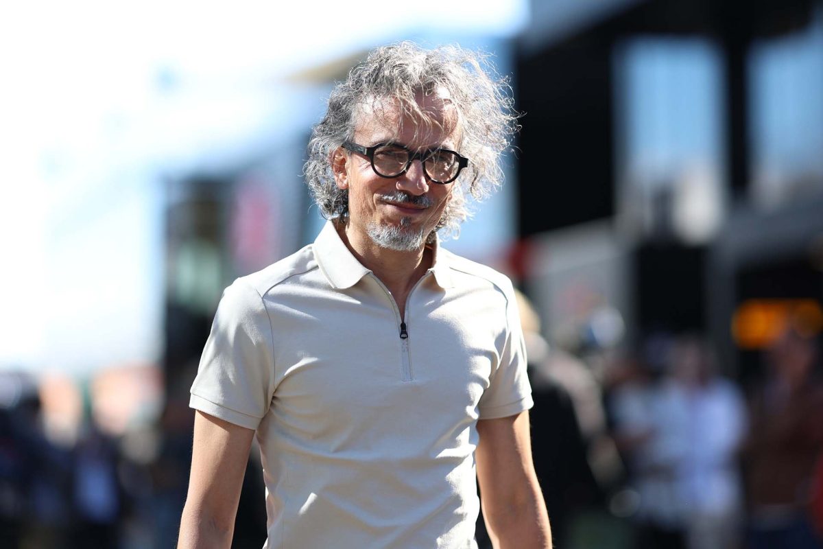 A Red Bull bölcsen taktikázik: Mekies szerint nem sürgős Verstappen csapattársáról dönteni