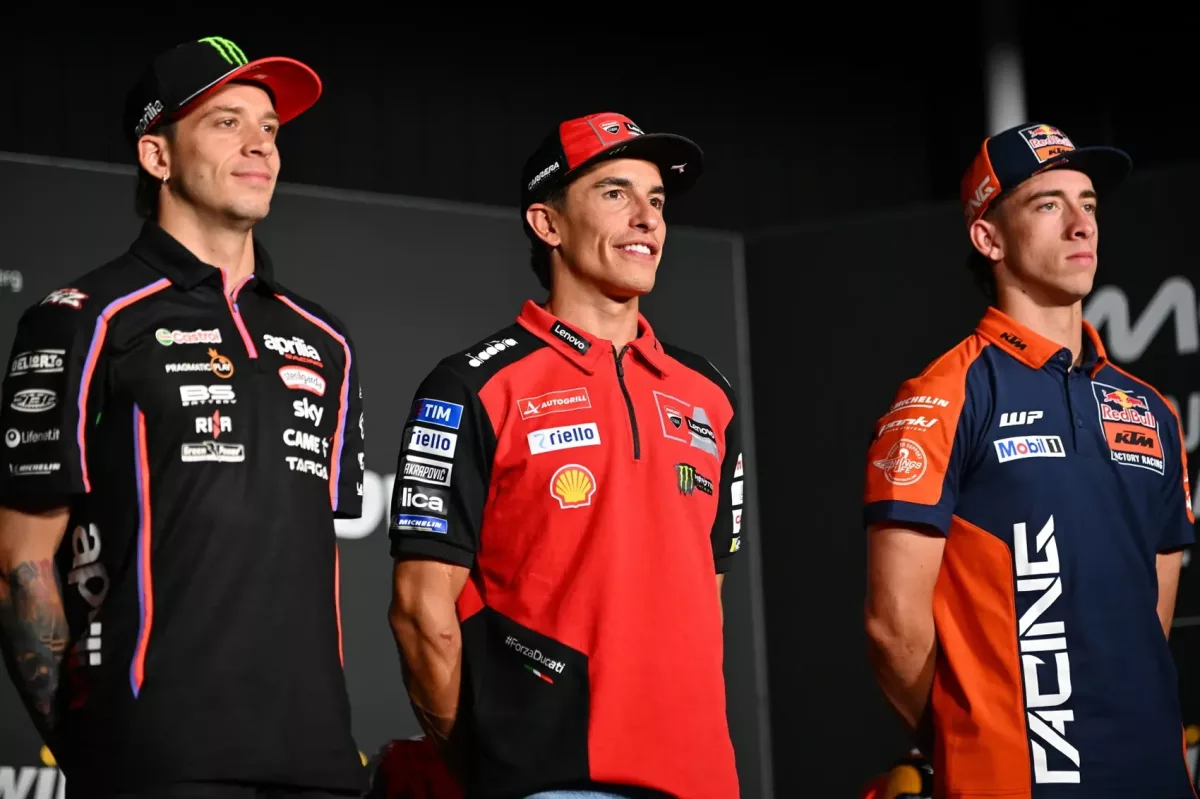 A Kislány Ajándéka: Marc Márquez Megható Cselekedete a Motorversenyben