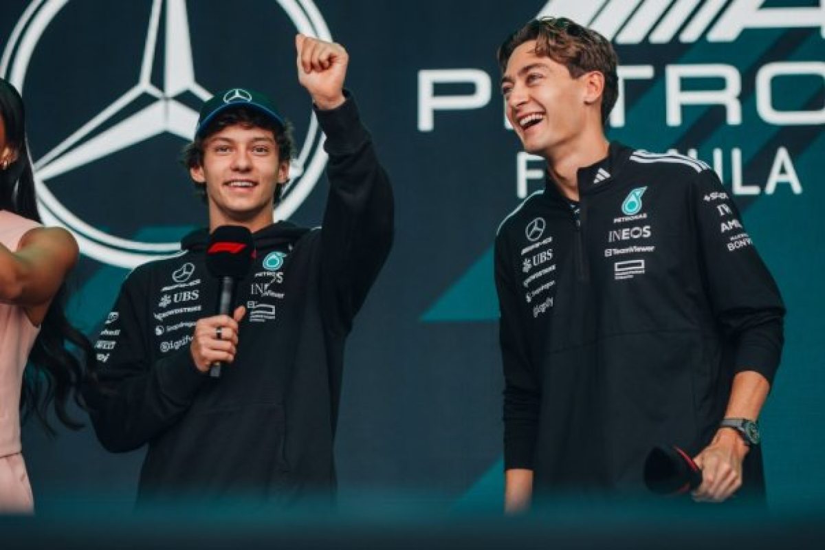 Az eredmények ellenére Kimi fejlődik – Russell véleménye