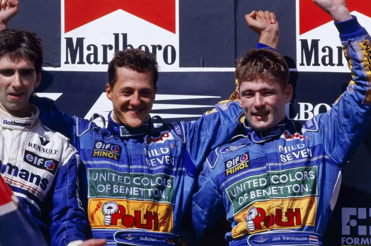 Megúszta, hogy halálra égjen, két héttel később pedig már a Hungaroringen ünnepelt Jos Verstappen