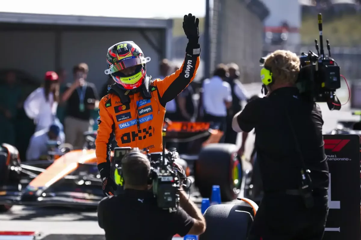 Priastri húzott egy tréfát Norris-szal az Aston Martin karambolját hozó hollandiai időmérőn