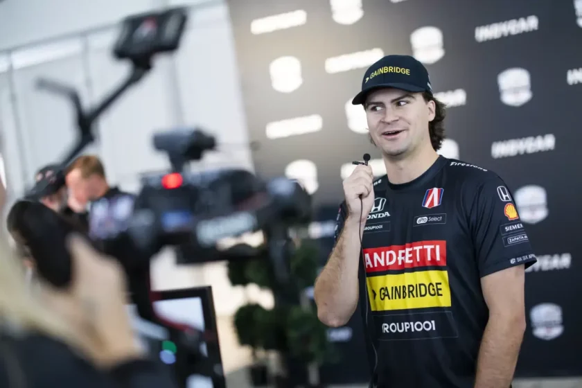 Száll a sztár az F2-be: Az év legdöbbenetesebb átigazolása az F1-be?