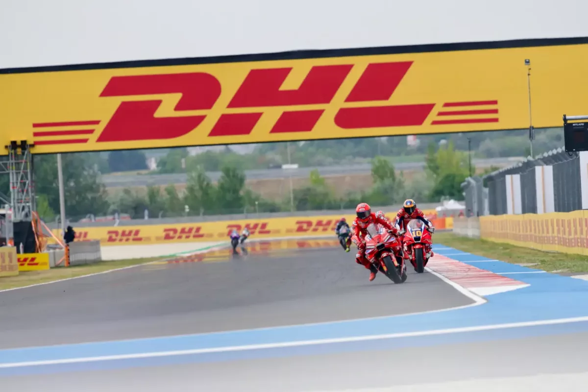 Marc Márquez uralt az élen a Magyar Nagydíj időmérőjén, míg Bagnaia továbbra sem találta a ritmust